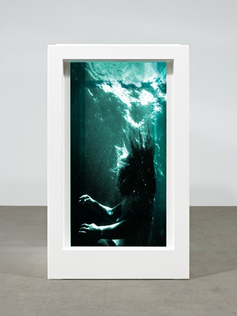  Drowning woman 